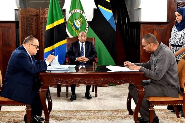 A contract was signed for the operation of a fishing fleet and the establishment of an industrial zone, a logistic zone and a port in Zanzibar